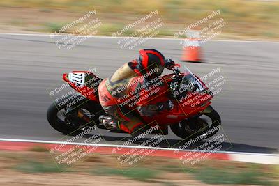 media/Apr-30-2023-CRA (Sun) [[020fcf5d43]]/Race 14-400 Expert-Amateur Superbike/